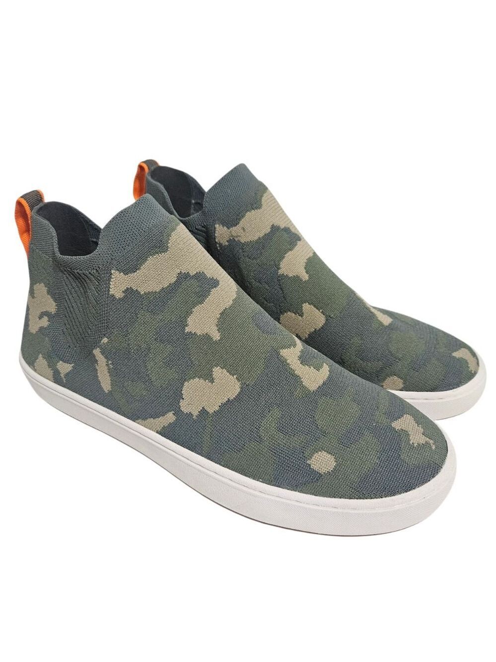 L.L. BEAN Green Camouflage Slip-On Shoes Sz 8M